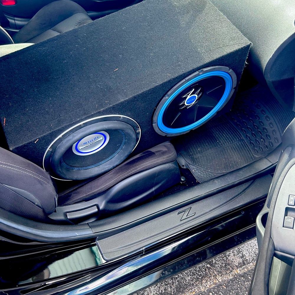 2 12s very loud